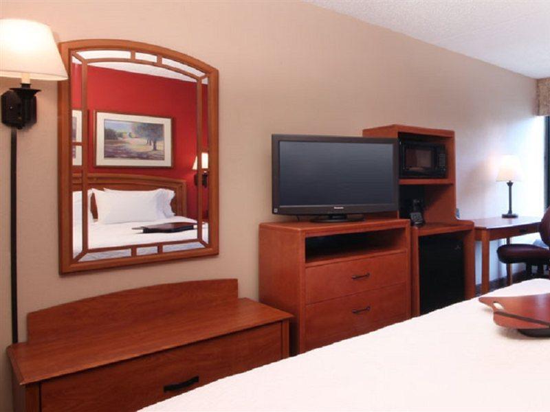 Best Western Plus Meadowlands 锡考克斯 外观 照片