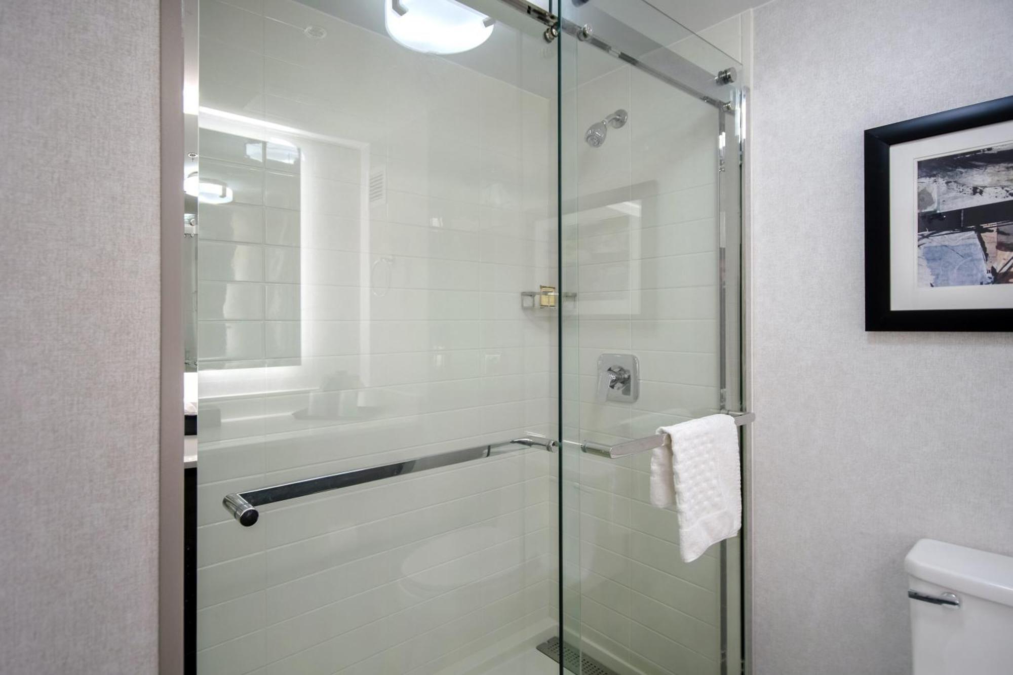 Best Western Plus Meadowlands 锡考克斯 外观 照片