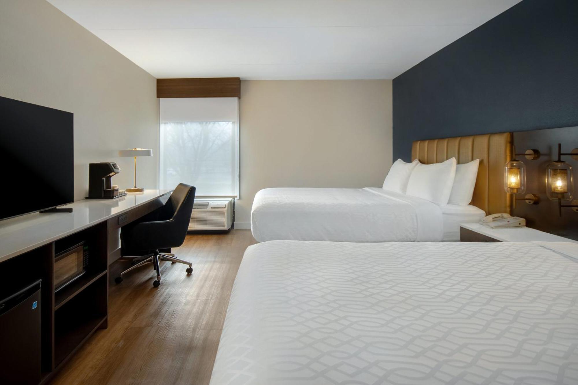 Best Western Plus Meadowlands 锡考克斯 外观 照片